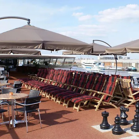 Baxter Hoare Ship 4* Cologne